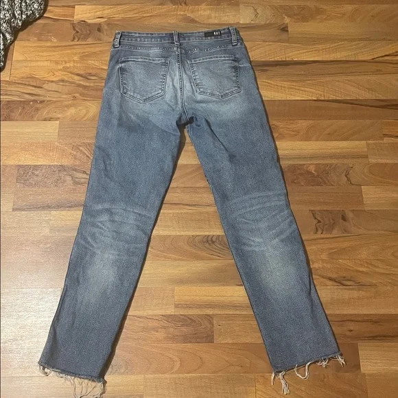 Kut from the Kloth straight leg jeans size 4 - Picture 4 of 4